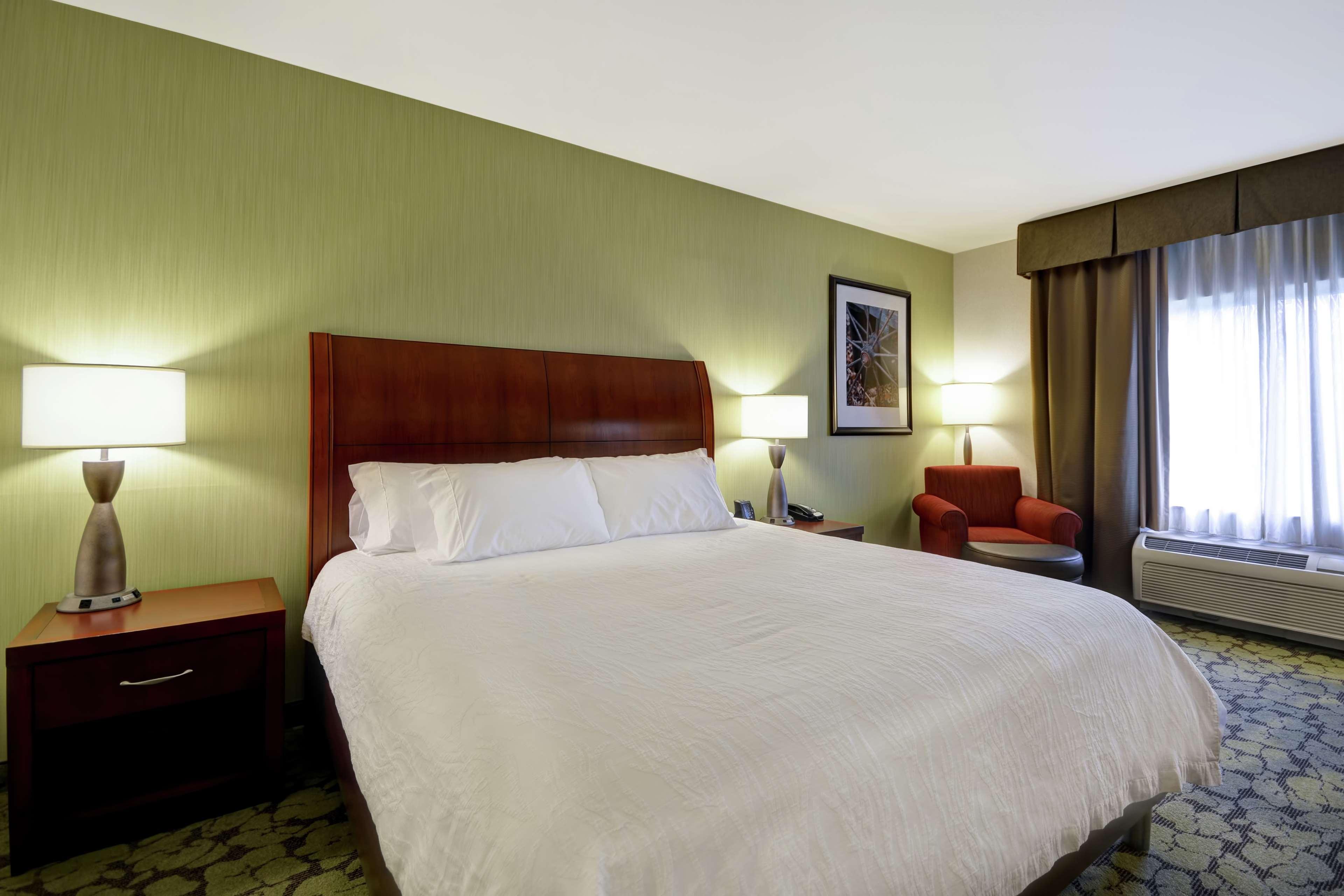 Hilton Garden Inn Fort Collins Exteriör bild