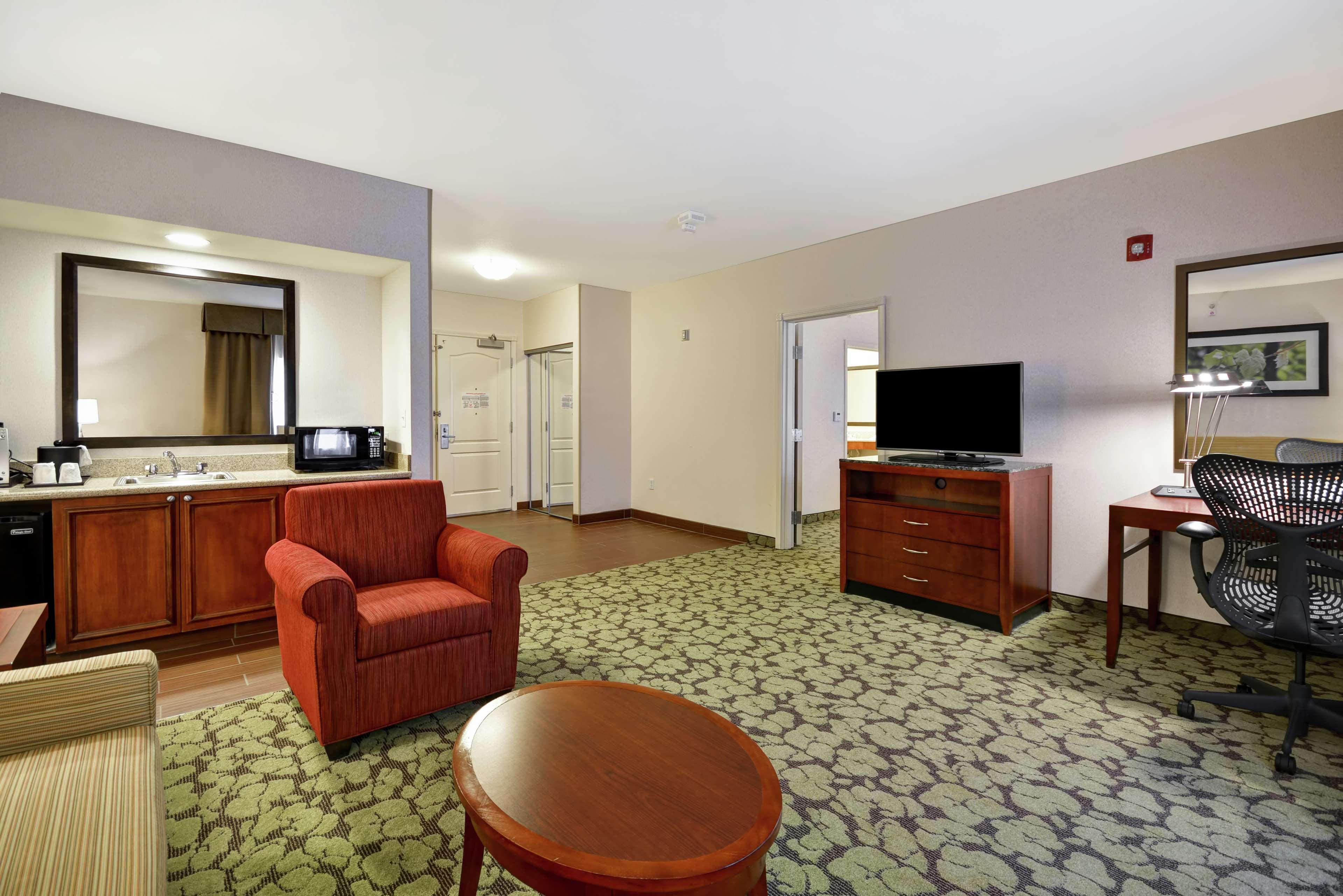 Hilton Garden Inn Fort Collins Exteriör bild